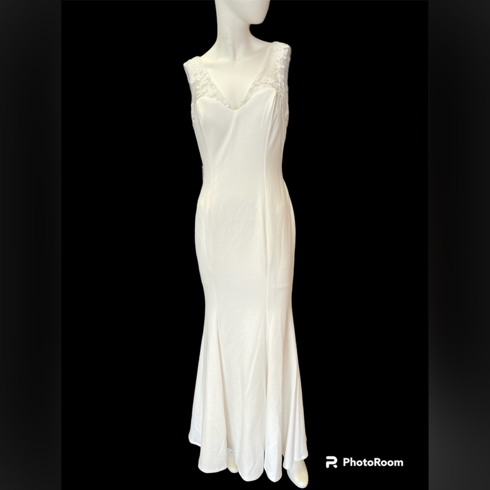 New cocktail or wedding white dress.